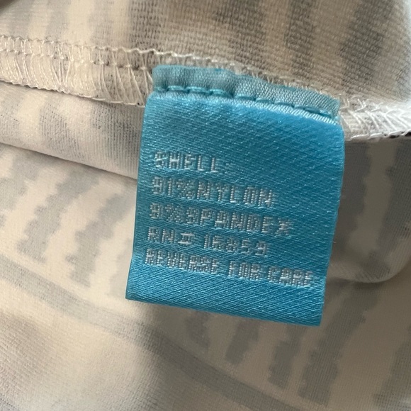 J. McLaughlin Lola Animal Zebra Print Dress 3/4 Sleeve V-Neck Catalina Cloth XS - Picture 3 of 3